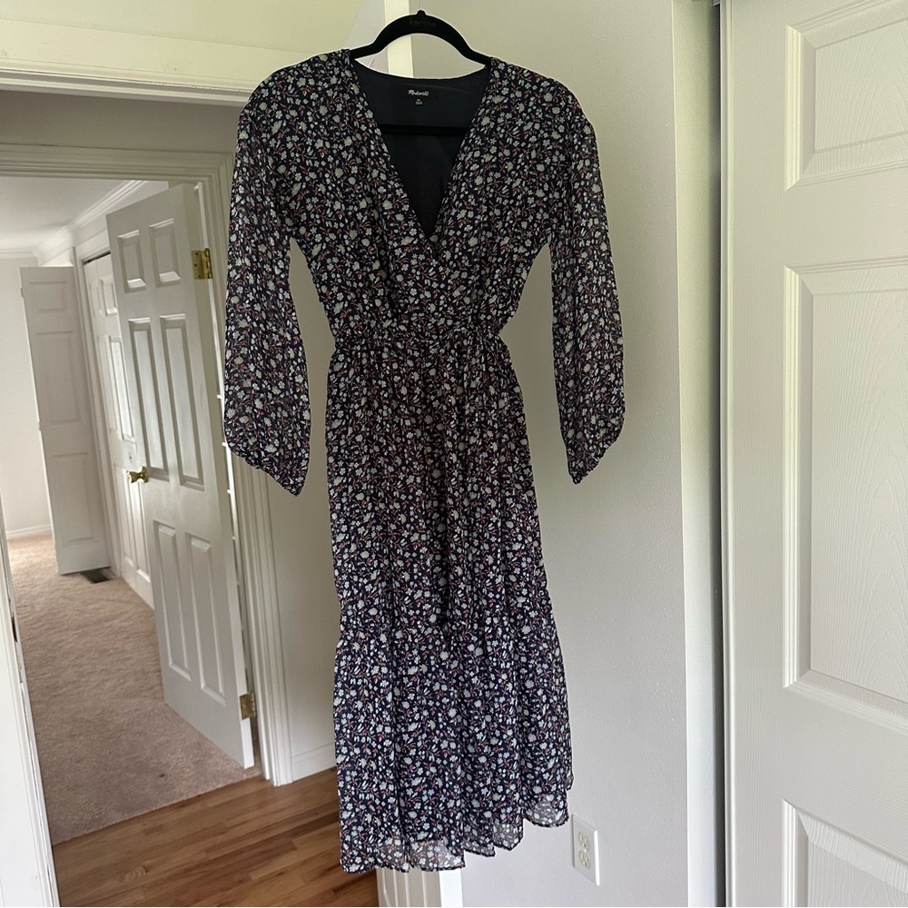 Madewell Cinched Waist Floral Tiered Midi Dress
